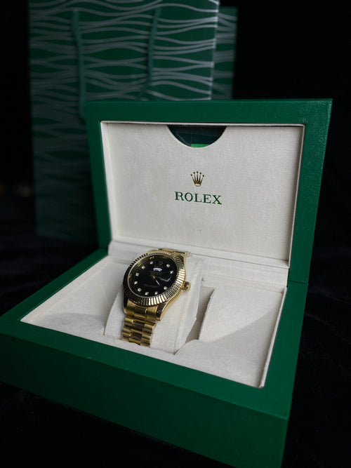 Day&Date Roman Model (Gold)