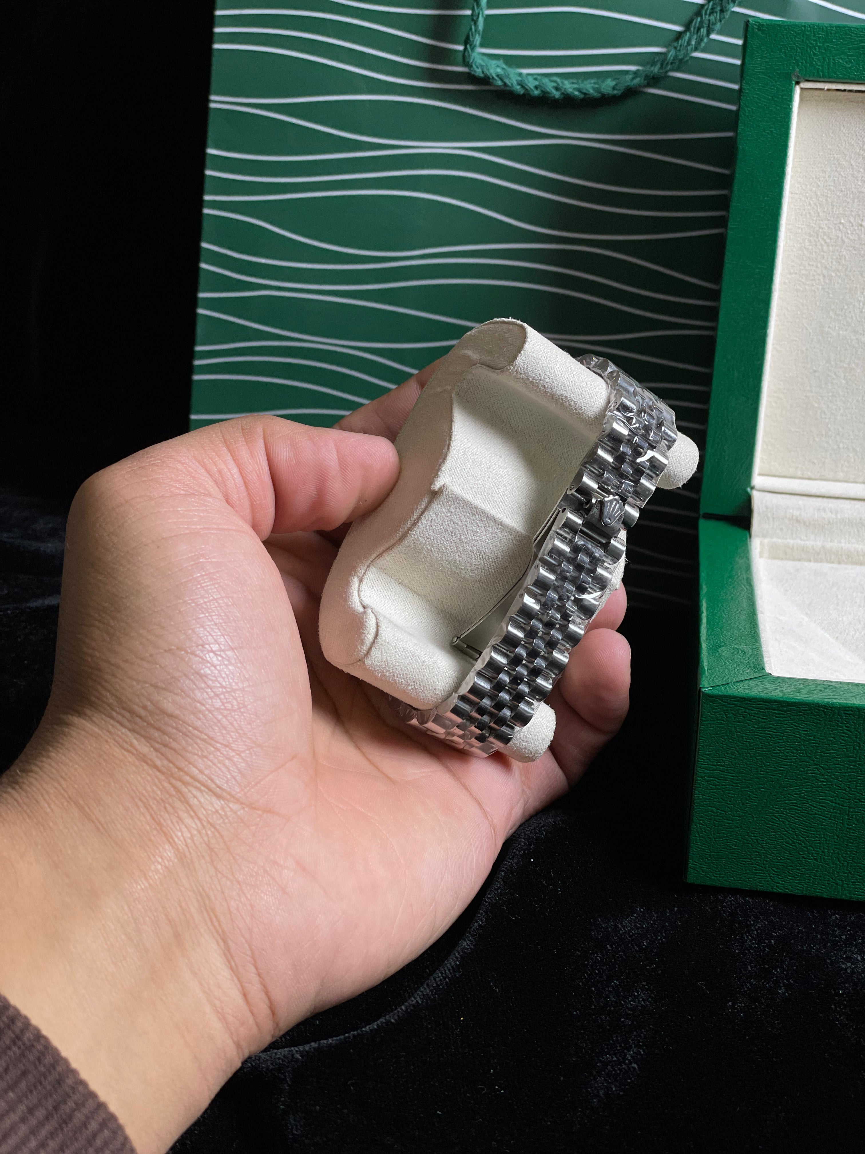Rolex stone Dail (Bright Blue Dail )Silver